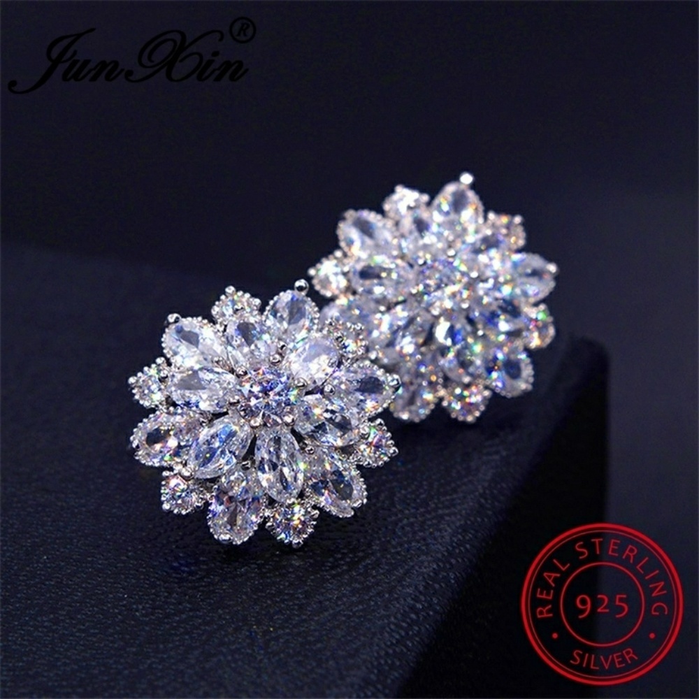 Stunning .925 Snowflake Stud Earrings